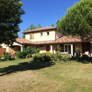  Bed & Breakfast Le Paradis De La Provence