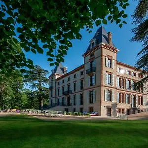 https://chateau-de-fiac-luxurious-hotel-spa.midi-pyreneeshotels.com